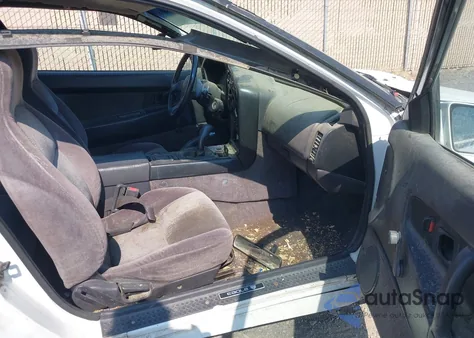 1992 Eagle Talon z USA, uszkodzony, nr VIN 4E3CS44R8NE051188